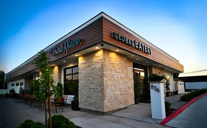 Pictures of Retail property located at 836 Pollasky Ave, Clovis, CA 93612 for sales - image #1