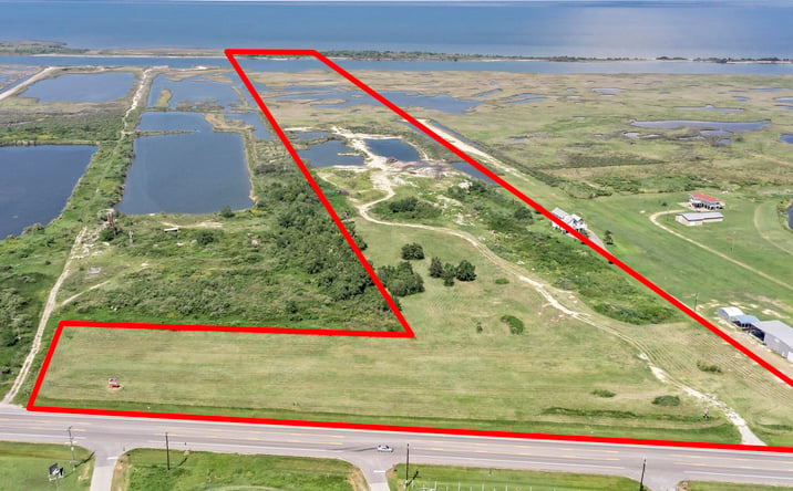 Pictures of Land property located at 2169 Texas 87, Bolivar Peninsula, TX 77650 for sales - image #1