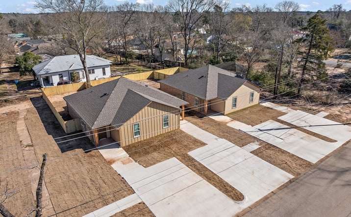 Pictures of Multifamily property located at 502 Neches St, Jacksonville, TX 75766 for sales - image #1