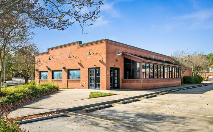 Pictures of Retail property located at 315 US-190, Covington, LA 70433 for sales - image #1