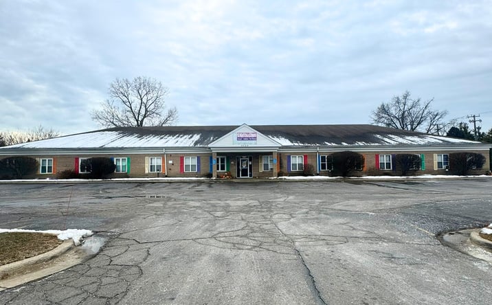 Pictures of Office, Retail property located at 4320 12 Mile Rd, Warren, MI 48092 for sales - image #1