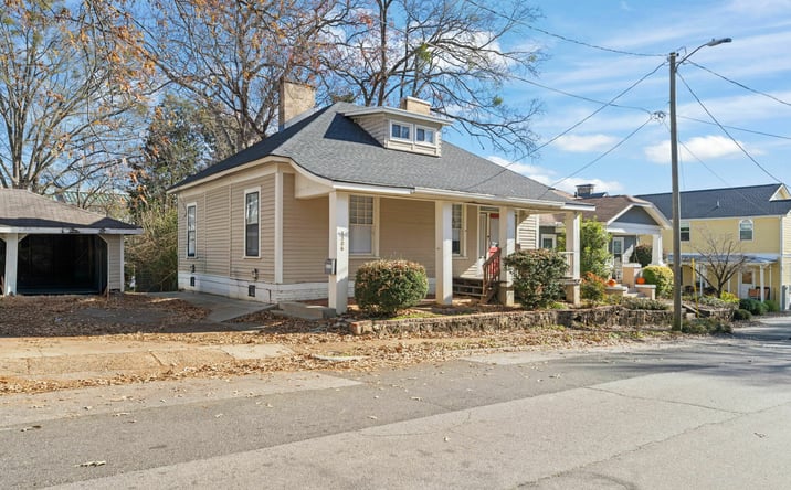 Pictures of Multifamily property located at 123 Park Ave, Raleigh, NC 27605, 1306 Flint Pl, Raleigh, NC 27605-1823 for sales - image #1