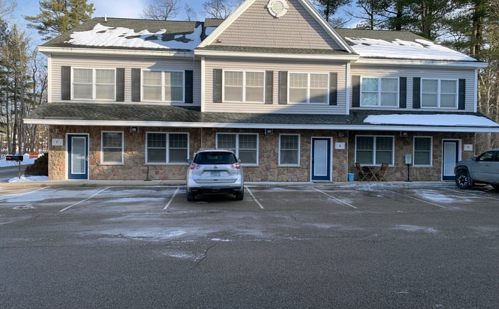Pictures of Office property located at 8 Patriot Dr, Dover, NH 03820 for sales - image #1