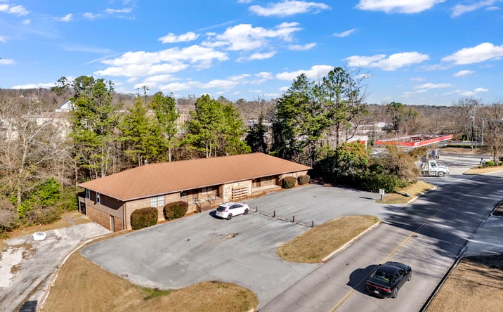 Pictures of Office property located at 2137 Clearbrook Rd, Hoover, AL 35226 for sales - image #1