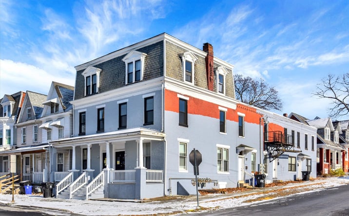 Pictures of Multifamily property located at 31 S 18th St, Harrisburg, PA 17104 for sales - image #1