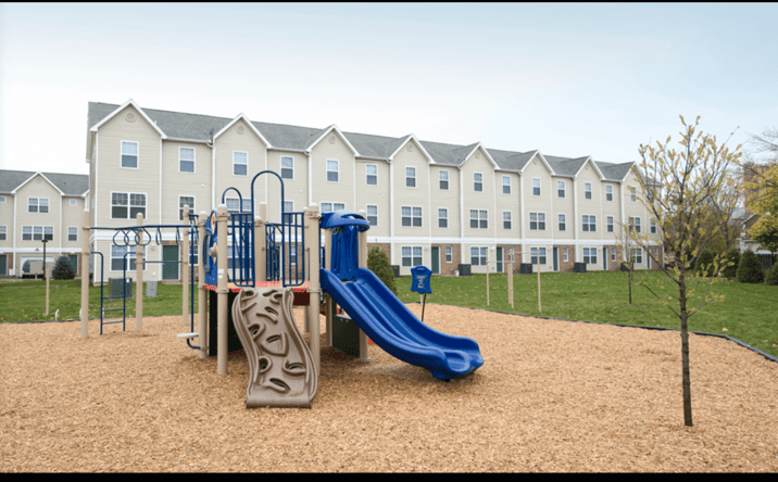 Pictures of Multifamily property located at 5130 McKinley St, Detroit, MI 48208 for sales - image #1