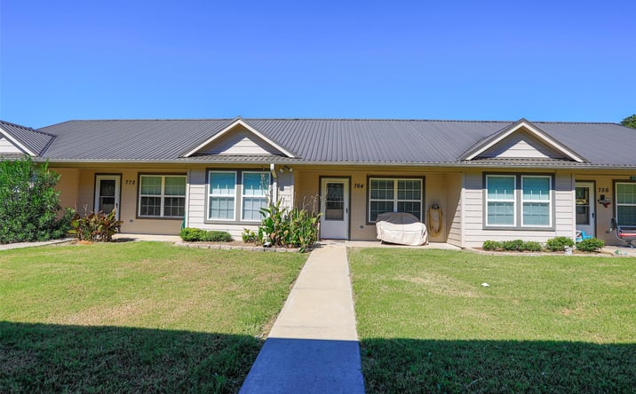 Pictures of Multifamily property located at 457 Neals Hill Rd, Oak Ridge, TX 76240 for sales - image #1