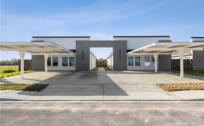 Pictures of Multifamily property located at 1301 N Aryana Avenue, Edinburg, TX 78542 for sales - image #1