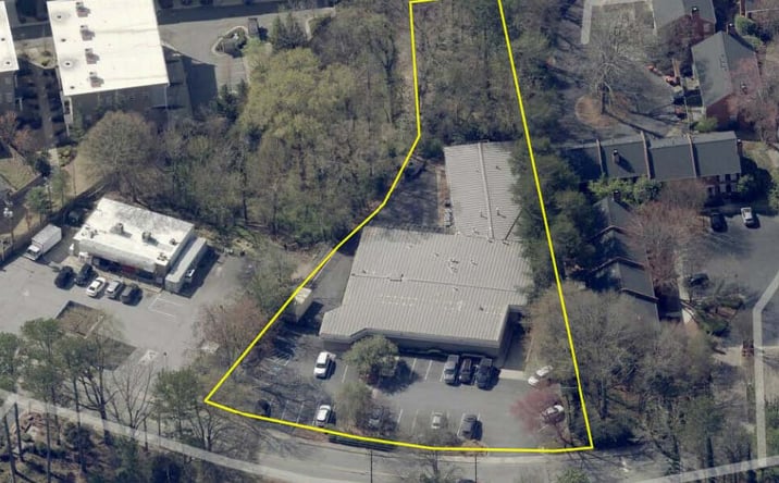 Pictures of Office property located at 2126 Defoors Ferry Rd NW, Atlanta, GA 30318 for sales - image #1