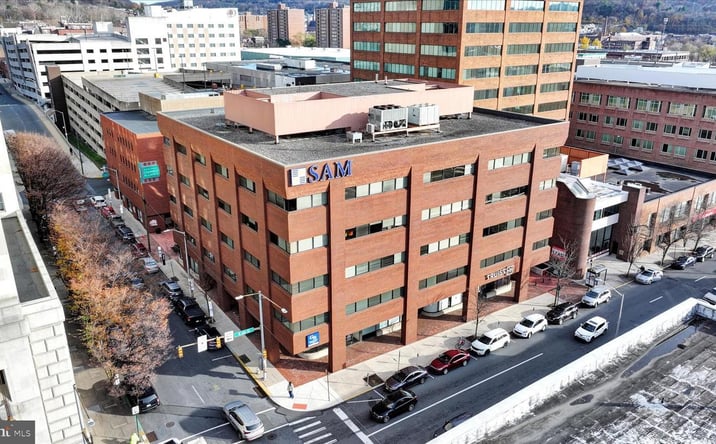 Pictures of Office property located at 19 N 6th St, Reading, PA 19601 for sales - image #1