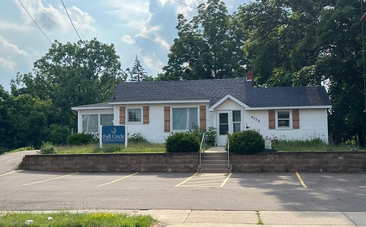 Pictures of Retail, Office property located at 4108 S Cedar Street, Lansing, MI 48910 for sales - image #1
