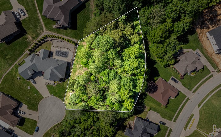 Pictures of Land property located at 4101 Smarty Jones Dr, Louisville, KY 40214 for sales - image #1