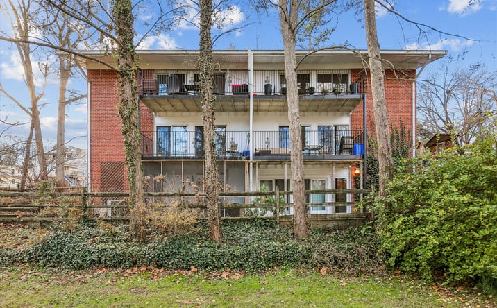 Pictures of Multifamily property located at 921 Prospect Street, Takoma Park, MD  20912 USA, Takoma Park, MD 20912 for sales - image #1
