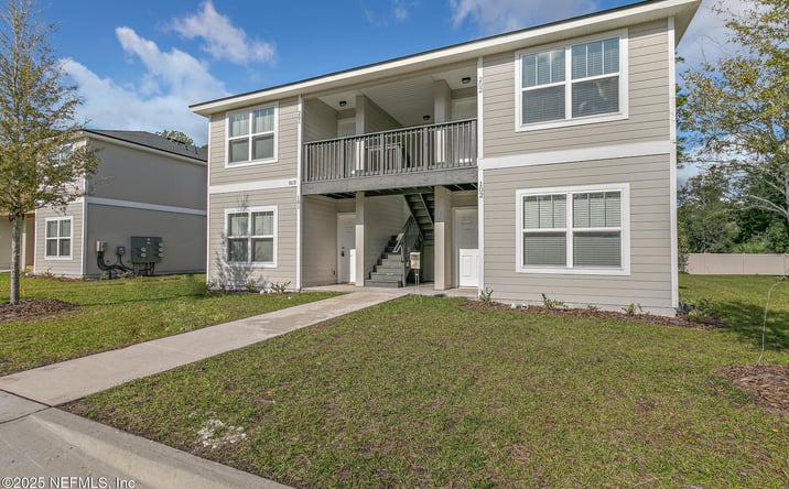 Pictures of Multifamily property located at 1516 YELFORD Circle, Jacksonville, FL 32218 for sales - image #1