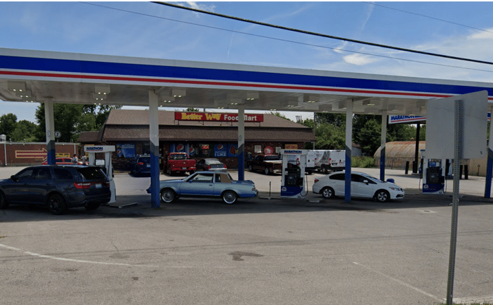 Pictures of Retail property located at 4001 Cane Run Rd, Louisville, KY 40216 for sales - image #1
