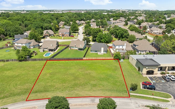 Pictures of Land property located at 3200 W Lansing Street, Broken Arrow, OK 74012 for sales - image #1