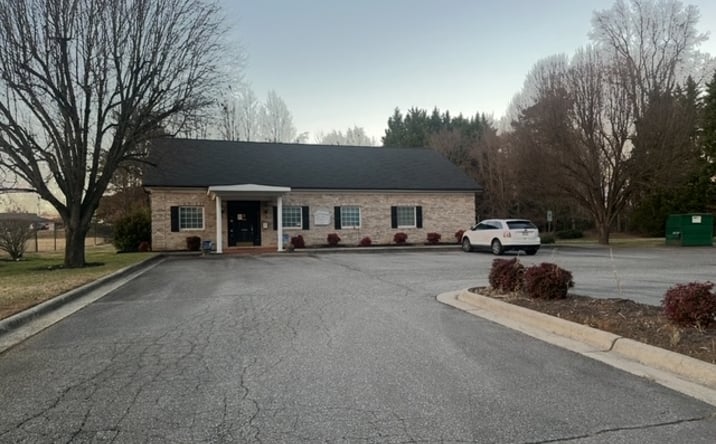 Pictures of Office property located at 1011 Masten Dr, Kernersville, NC 27284 for sales - image #1