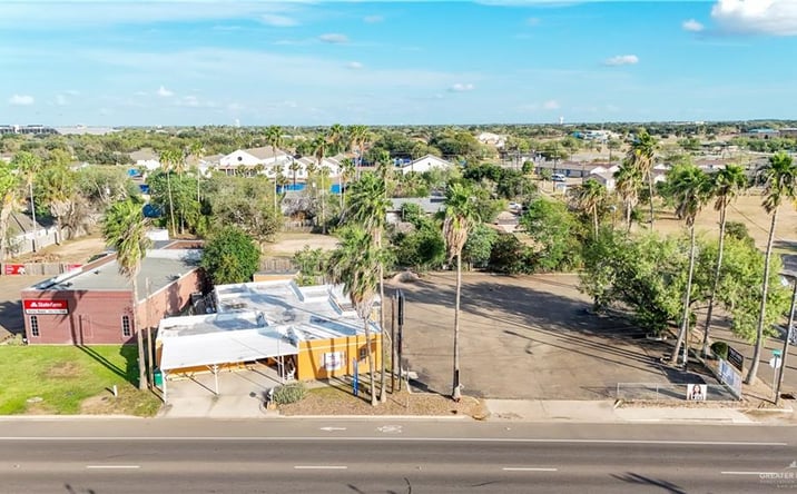 Pictures of Office property located at 921 S Cage Boulevard, Pharr, TX 78577 for sales - image #1