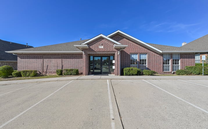 Pictures of Office property located at 466 Mid Cities Blvd, Hurst, TX 76054 for sales - image #1
