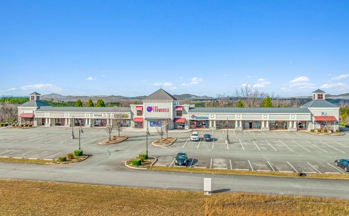 Pictures of Retail property located at 50-60 Firstwatch Dr, Moneta, VA 24121 for sales - image #1