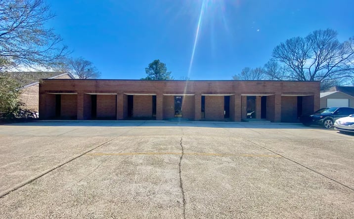 Pictures of Office property located at 8212 Kelwood Ave, Baton Rouge, LA 70806 for sales - image #1