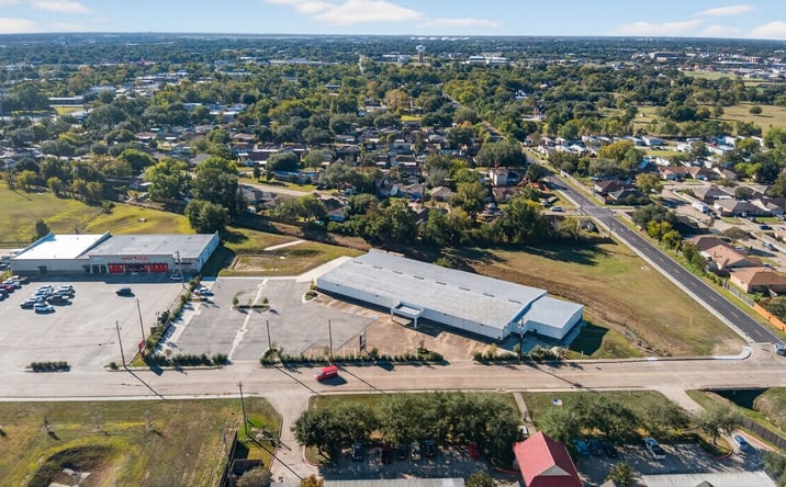 Pictures of Industrial property located at 2606 Cherry Brook Ln, Pasadena, TX 77502 for sales - image #1