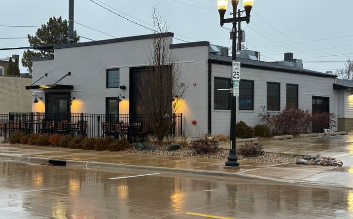 Pictures of Retail property located at 25 E Adams St, Morton, IL 61550 for sales - image #1