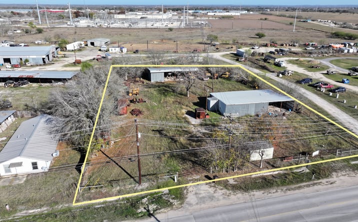 Pictures of Industrial, Land property located at 1406 S Commerce St, Lockhart, TX 78644 for sales - image #1