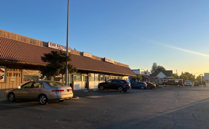 Pictures of Retail property located at 200 W Olive Ave, Madera, CA 93637 for sales - image #1