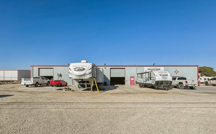 image of property at 4307 NATIONAL PARKS HWY Carlsbad NM 88220-9033