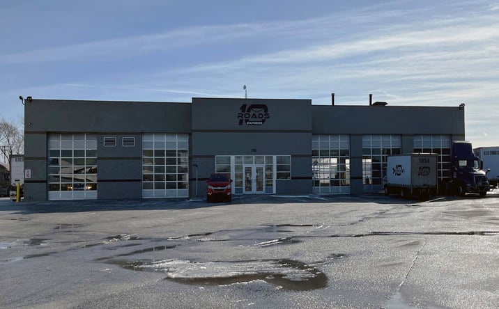 Pictures of Industrial property located at 715 W 172nd St, South Holland, IL 60473 for sales - image #1