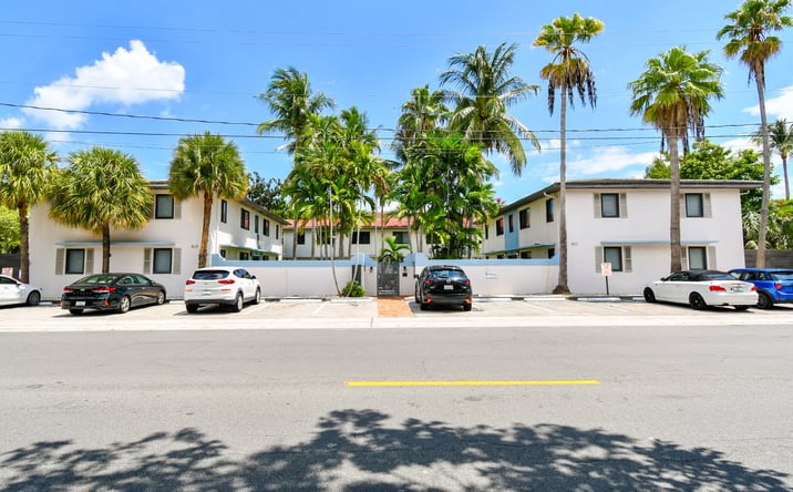 Pictures of Multifamily property located at 912-918 NE 15th Ave, Fort Lauderdale, FL 33304 for sales - image #1