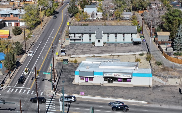 Pictures of Retail property located at 5601 Leetsdale Dr, Denver, CO 80224 for sales - image #1