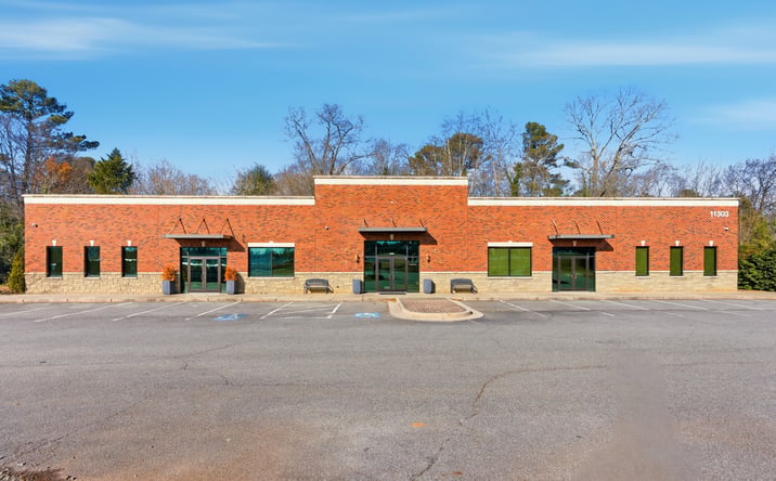 Pictures of Mixed Use, Special Purpose property located at 11303 GA-92, Woodstock, GA 30188 for sales - image #1