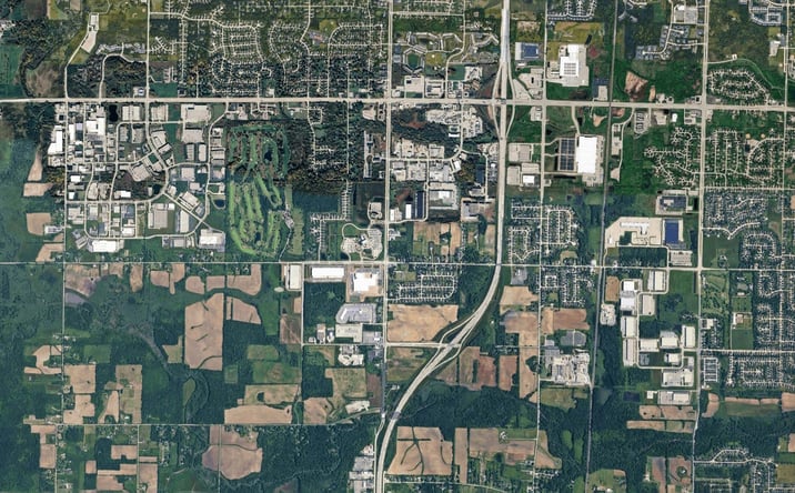Pictures of Retail property located at 10651 S Hickory St, Franklin, WI 53132 for sales - image #1