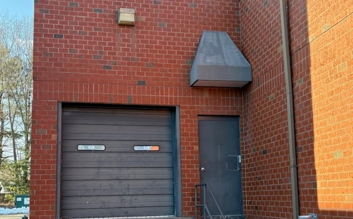 Pictures of Industrial property located at 150 Kerry Pl, Norwood, MA 02062 for sales - image #1