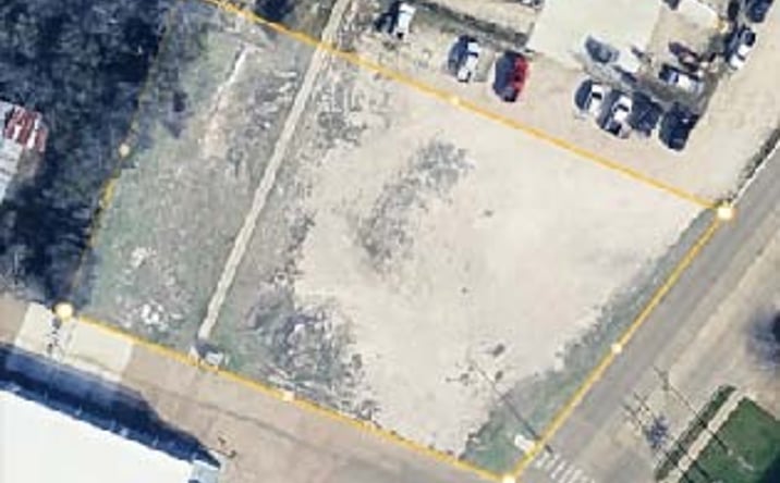 Pictures of Land property located at 1400 W Marvin, Waxahachie, TX 75165 for sales - image #1
