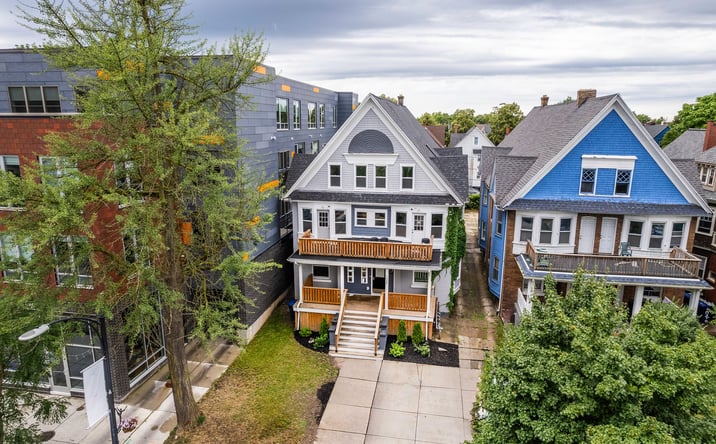 Pictures of Multifamily property located at 1030 Elmwood Ave, Buffalo, NY 14222 for sales - image #1
