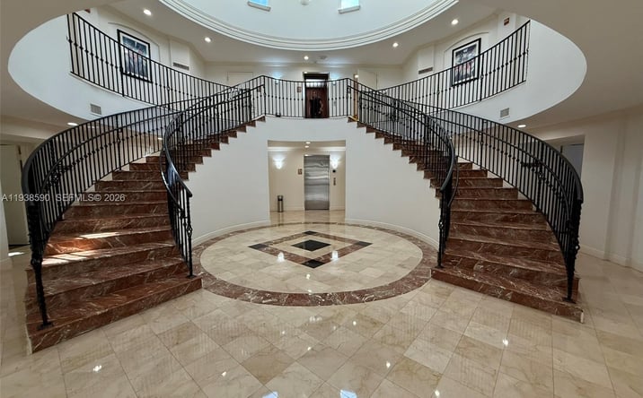 Pictures of Office, Multifamily property located at 7765 SW 87th Ave # 101, Miami, FL 33134 for sales - image #1