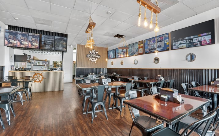 Pictures of Business for Sale property located at For Sale Restaurant Fort Lauderdale, Fort Lauderdale, FL 33315 for sales - image #1