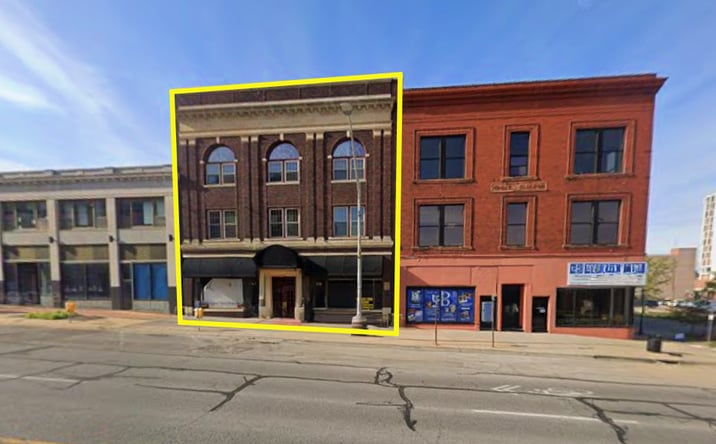 Pictures of Hospitality, Office, Retail property located at 117 SW 6th Ave, Topeka, KS 66603 for sales - image #1