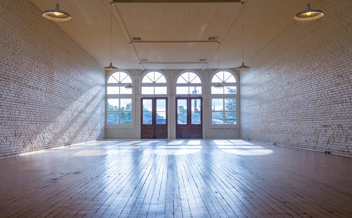 Pictures of Business for Sale, Hospitality, Mixed Use property located at 111 East St, Hutto, TX 78634 for sales - image #1