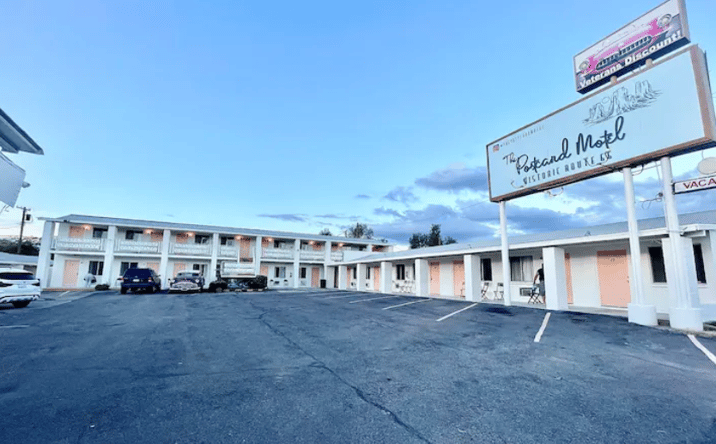 Pictures of Hospitality property located at 22430 Historic Rte 66, Seligman, AZ 86337 for sales - image #1