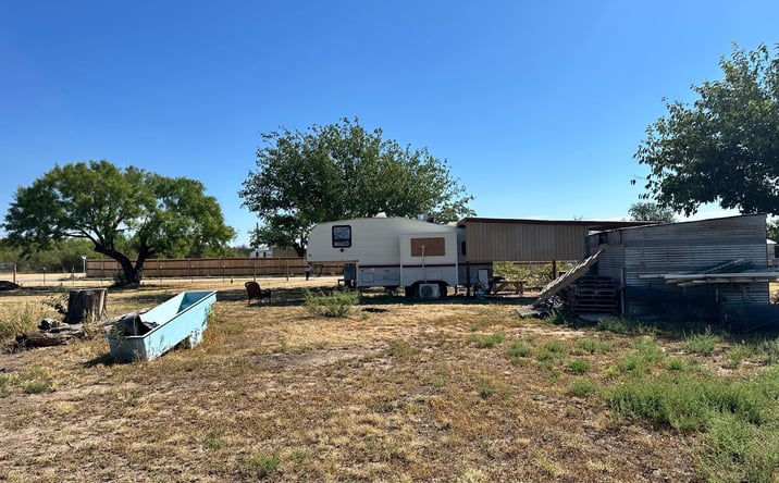 Pictures of Multifamily, Land, Special Purpose property located at 640 NW Ave B, Hamlin, TX 79520 for sales - image #1