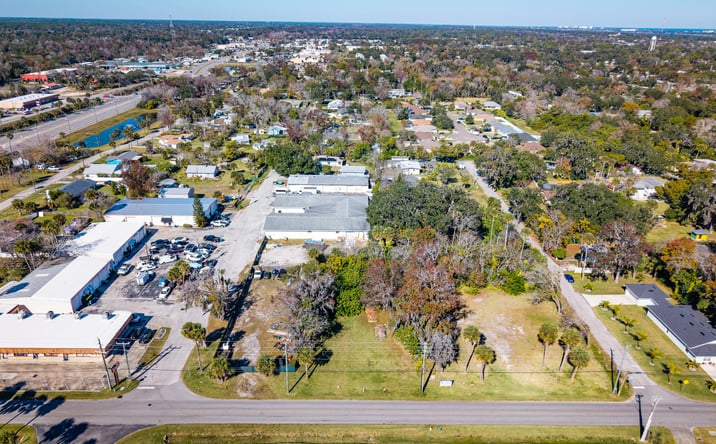Pictures of Land property located at 818 6th Street, Holly Hill, FL 32117 for sales - image #1