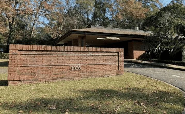 Pictures of Office property located at 3333 Capital Oaks Dr, Tallahassee, FL 32308 for sales - image #1