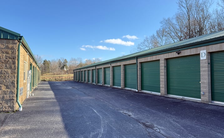 Pictures of Industrial property located at 215 Charles Hamilton Wy, Shepherdsville, KY 40165 for sales - image #1