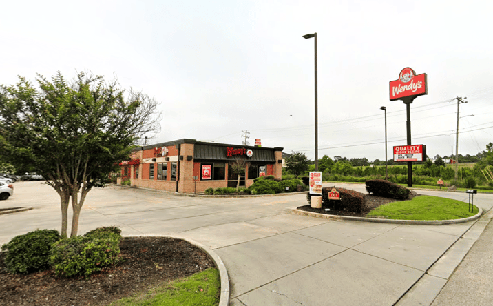 Pictures of Retail property located at 9373 Canal Road, Gulfport, MS 39503 for sales - image #1