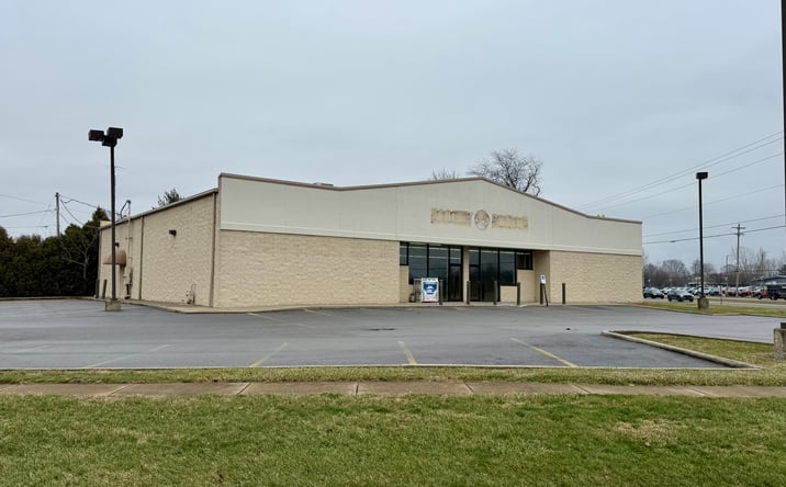Pictures of Retail property located at 6339 OH-113, Bellevue, OH 44811 for sales - image #1