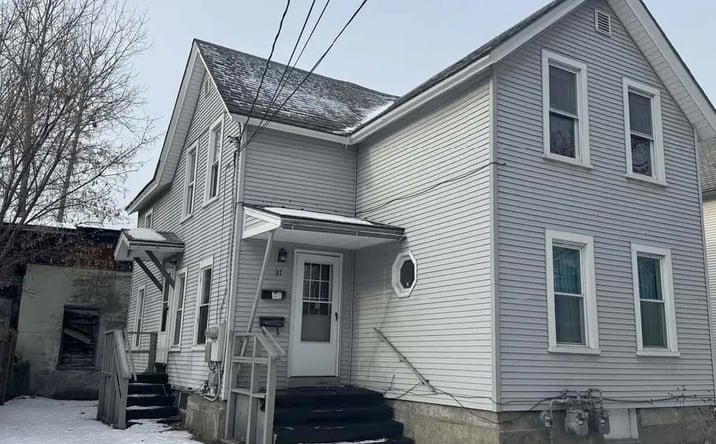Pictures of Multifamily property located at 37 Drew St, Burlington, VT 05401 for sales - image #1